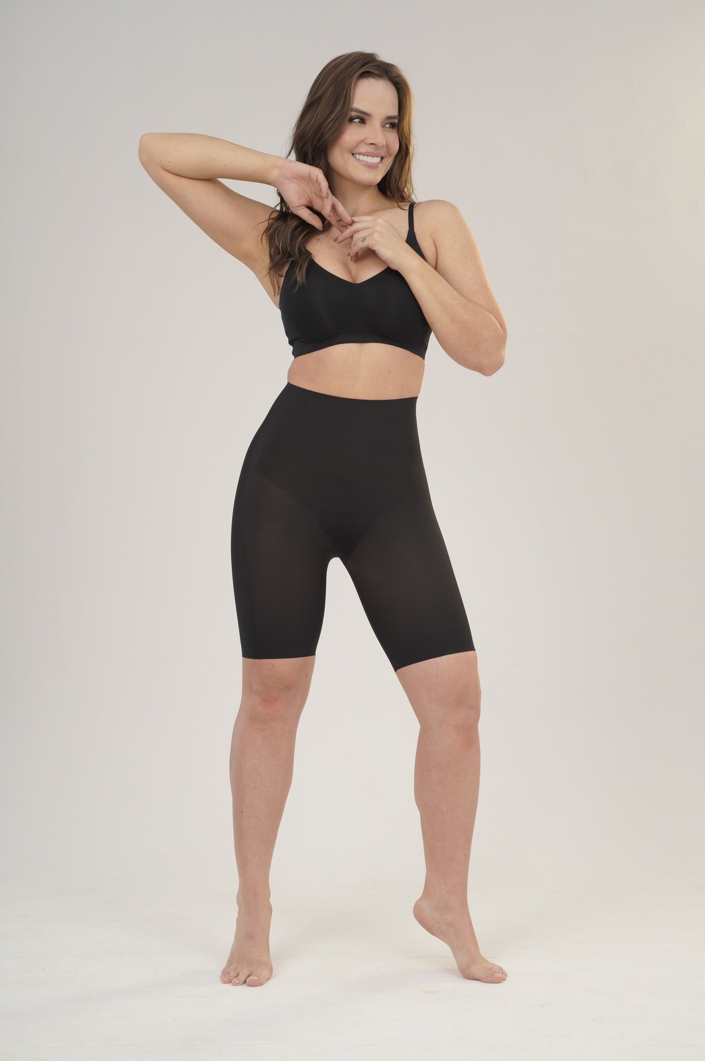MID RISE SHORT