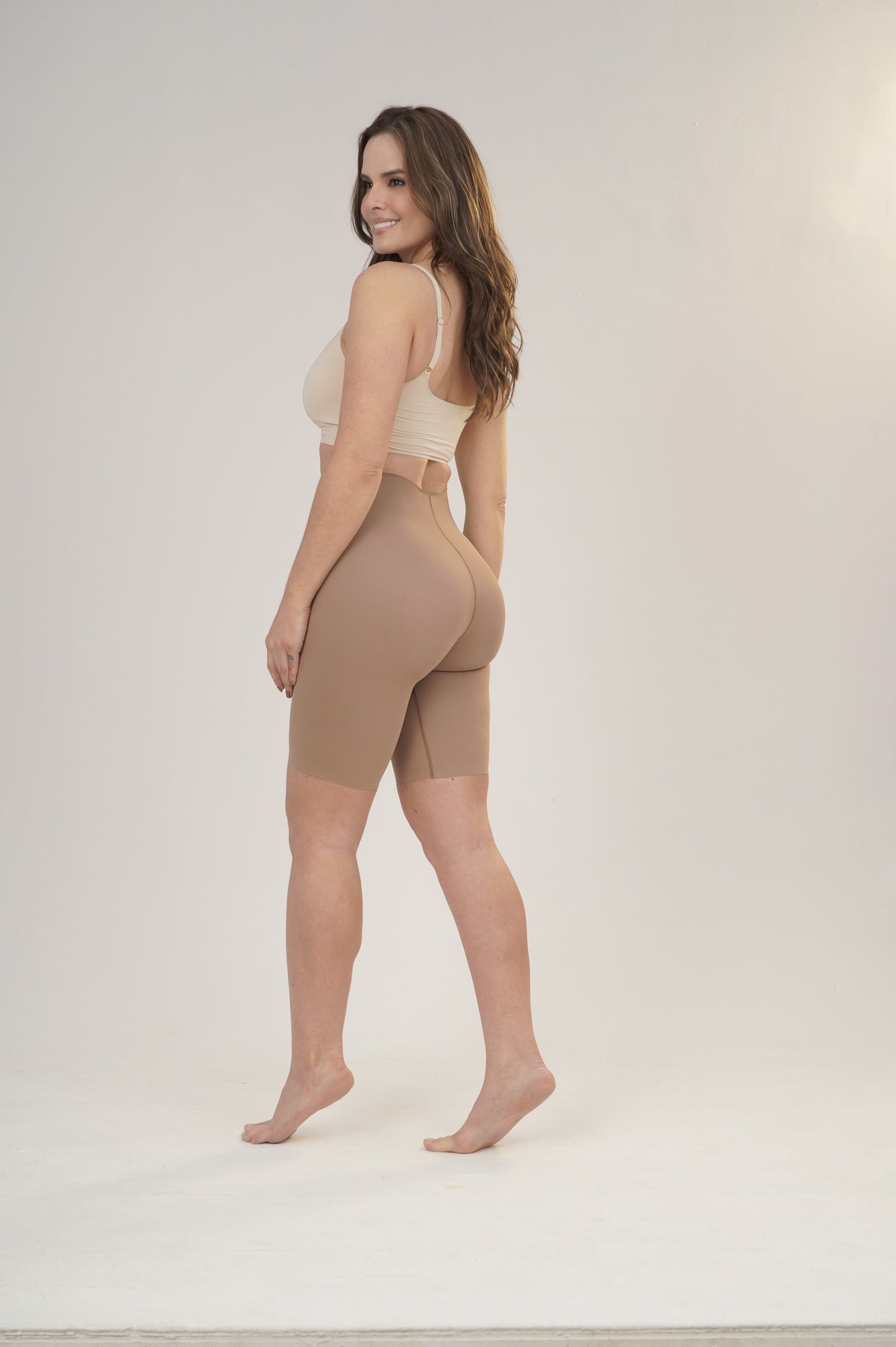 HIGH WAIST SHORT