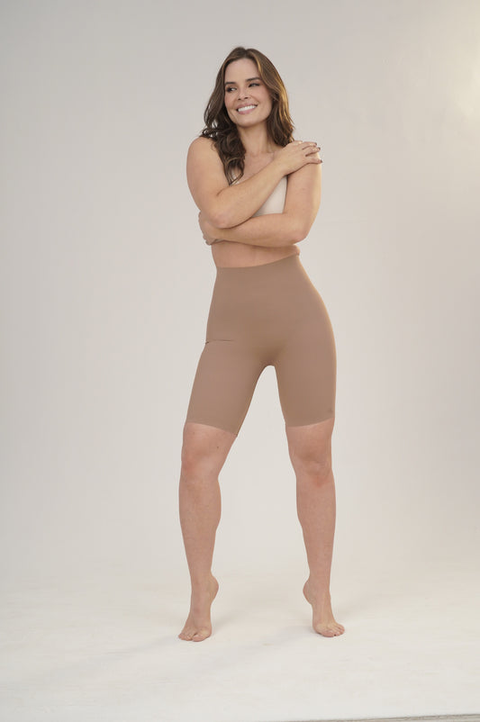 HIGH WAIST SHORT