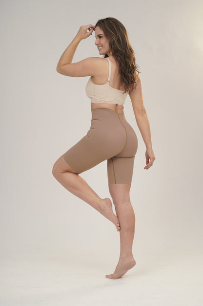 HIGH WAIST SHORT