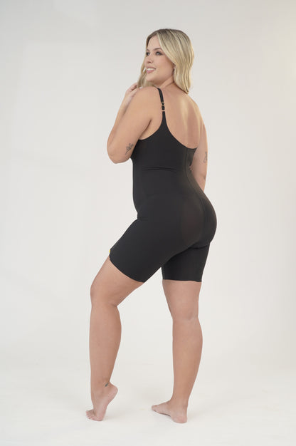 BODY SHORT